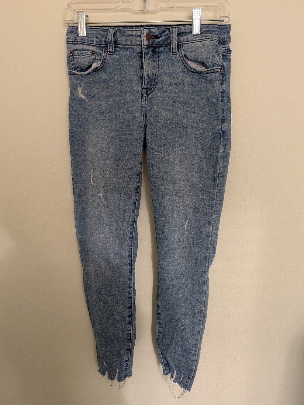 Pistola Jeans Size 26 Distressed Skinny Ankle Raw Hem Medium Wash Denim